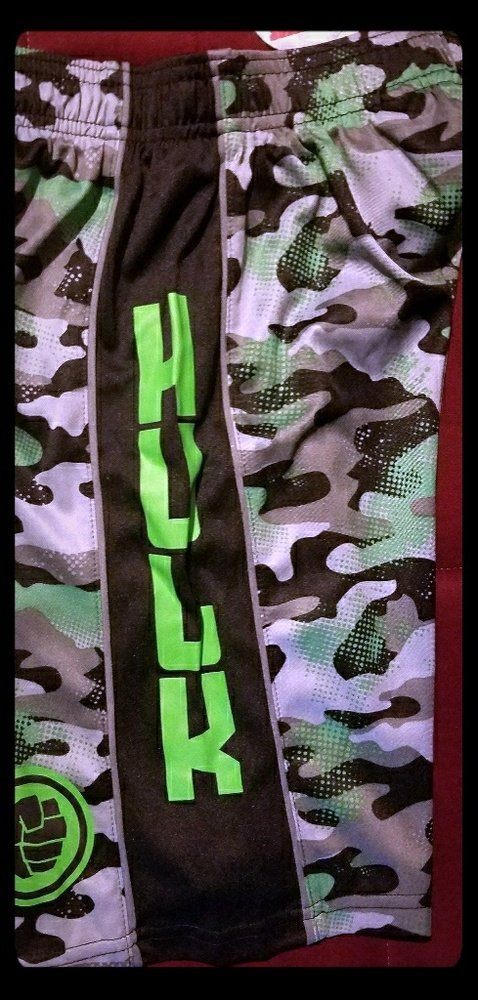 Avangers Hulk shorts